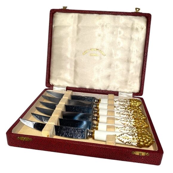 Royal Crown Derby Other - Set of 13 Royal Crown Derby Vine Gold Steak Knives Bone China Handles
